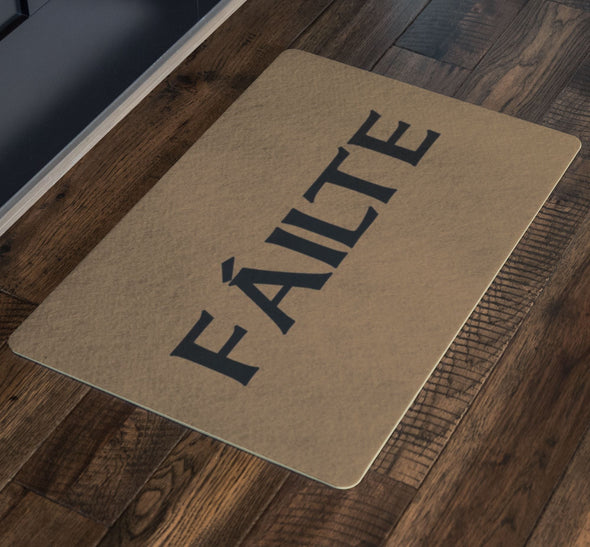 Failte Gaelic Welcome Doormat BlackDoormat